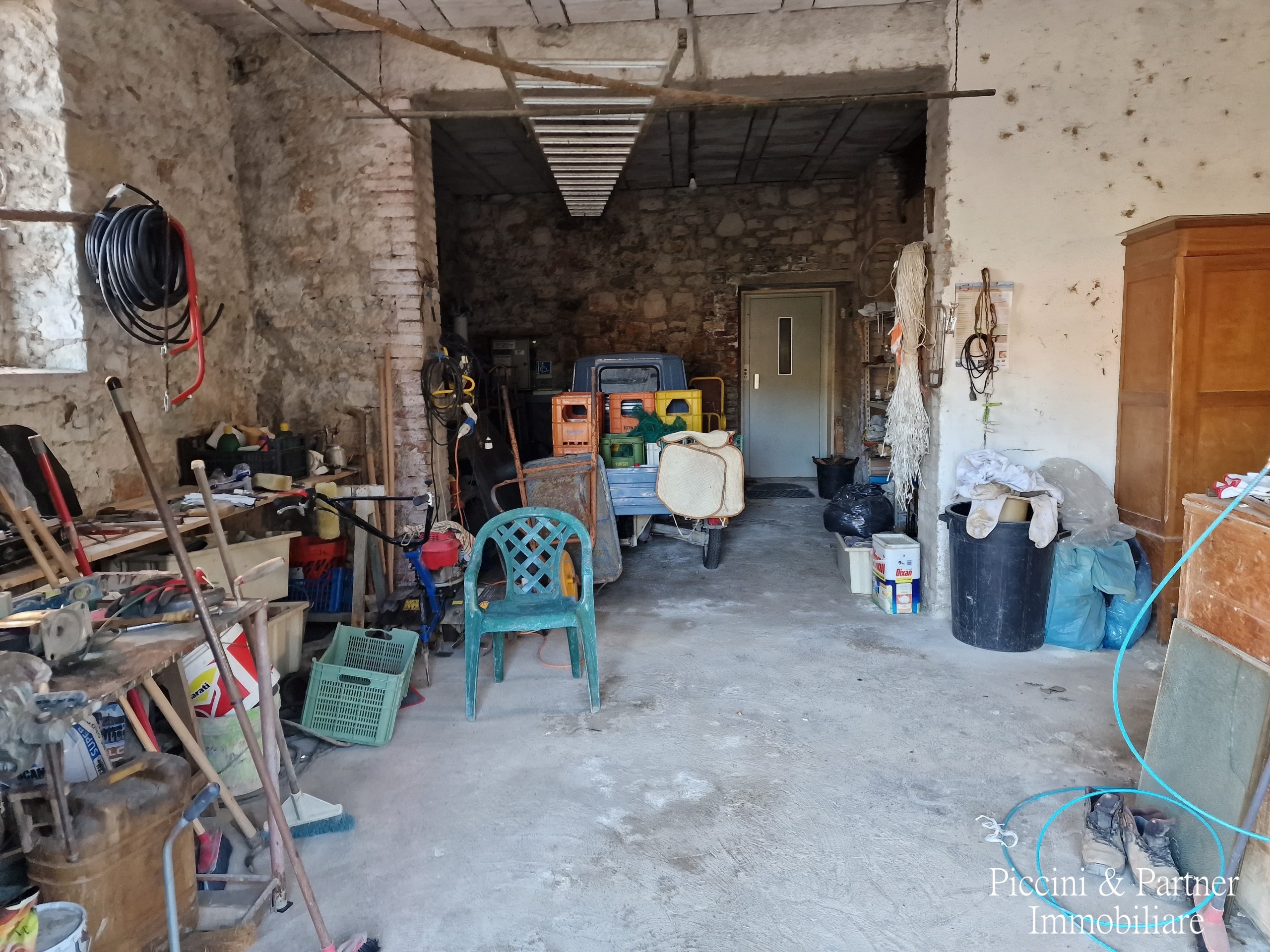 Immagine 41 di Casa indipendente in vendita  in Via Costa a Magione