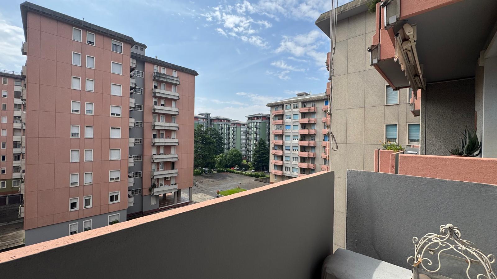 Immagine 5 di Trilocale in vendita  in Rotonda Vittorio Montiglio a Brescia