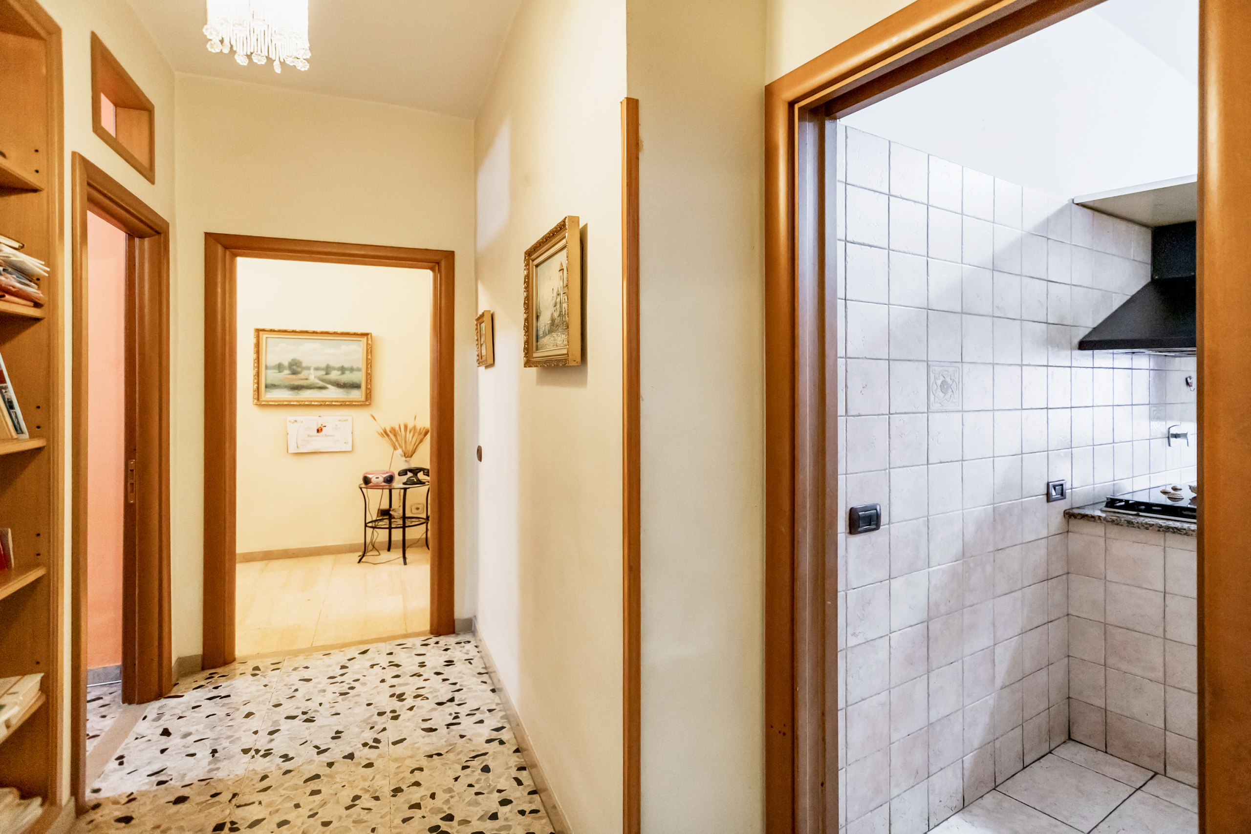 Immagine 20 di Trilocale in vendita  in Viale dei Consoli 27 a Roma