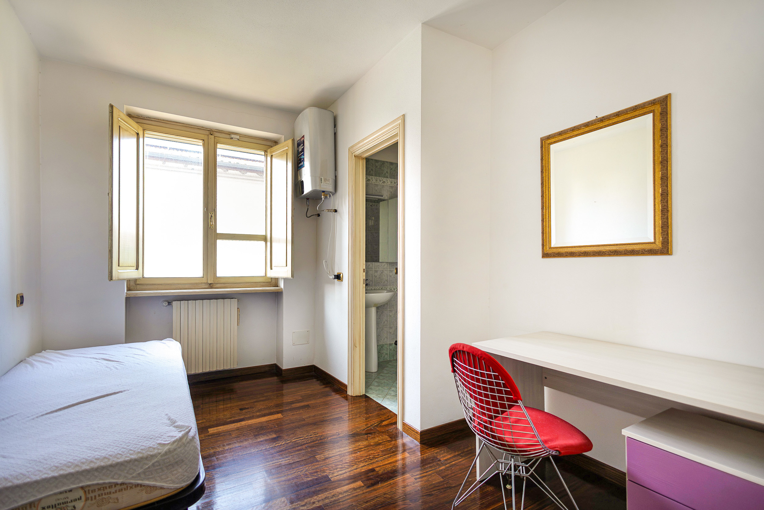 Immagine 30 di Villa in vendita  a Pisa