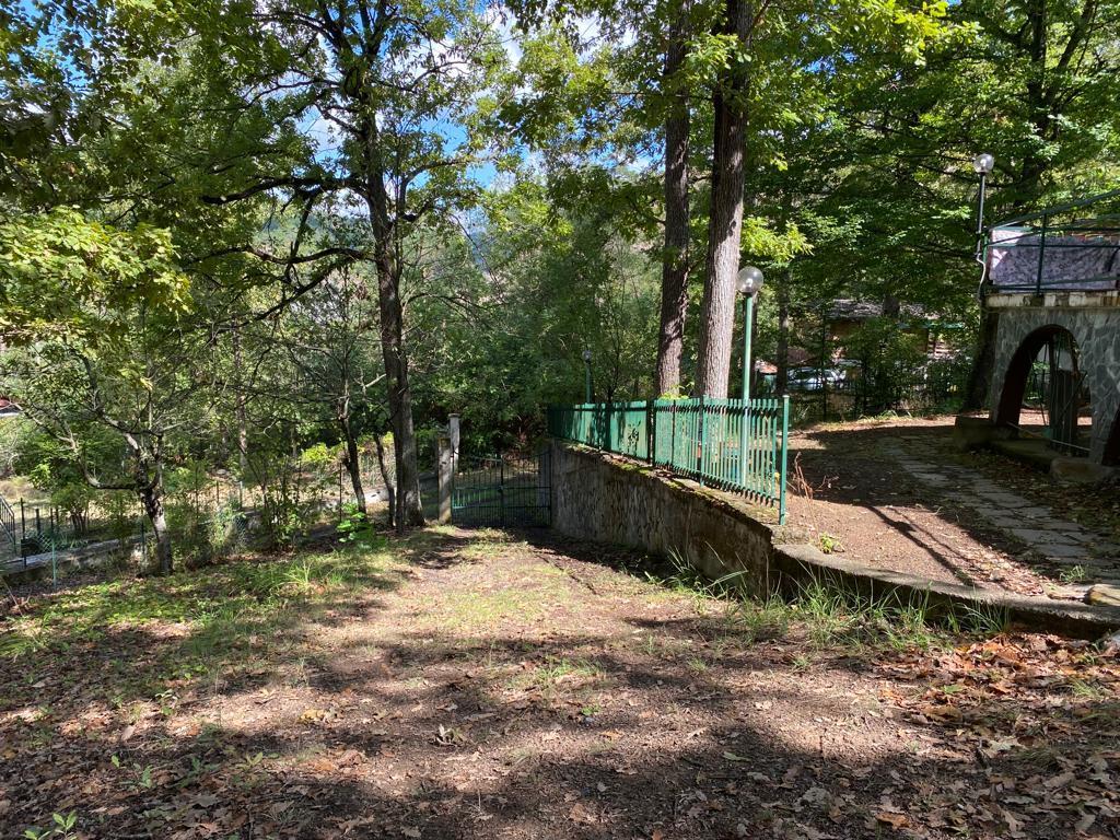 Immagine 8 di Villa in vendita  in località Vallacia 12 a Pareto