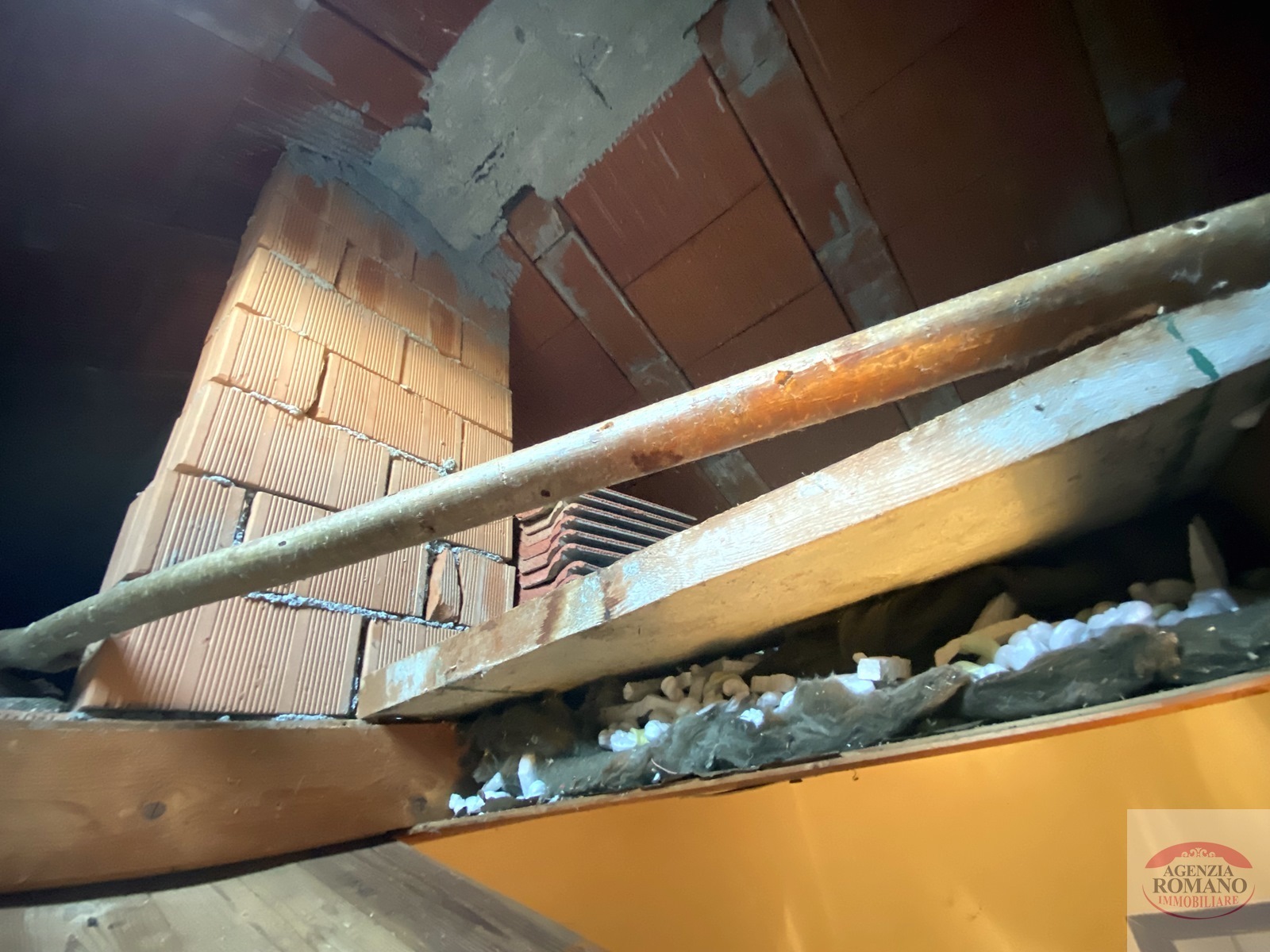 Immagine 36 di Villa in vendita  a Mioglia