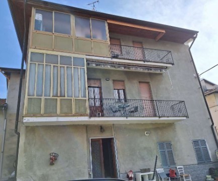 Immagine 8 di Terratetto in vendita  in Via Santuario d'Oropa 168 a Biella