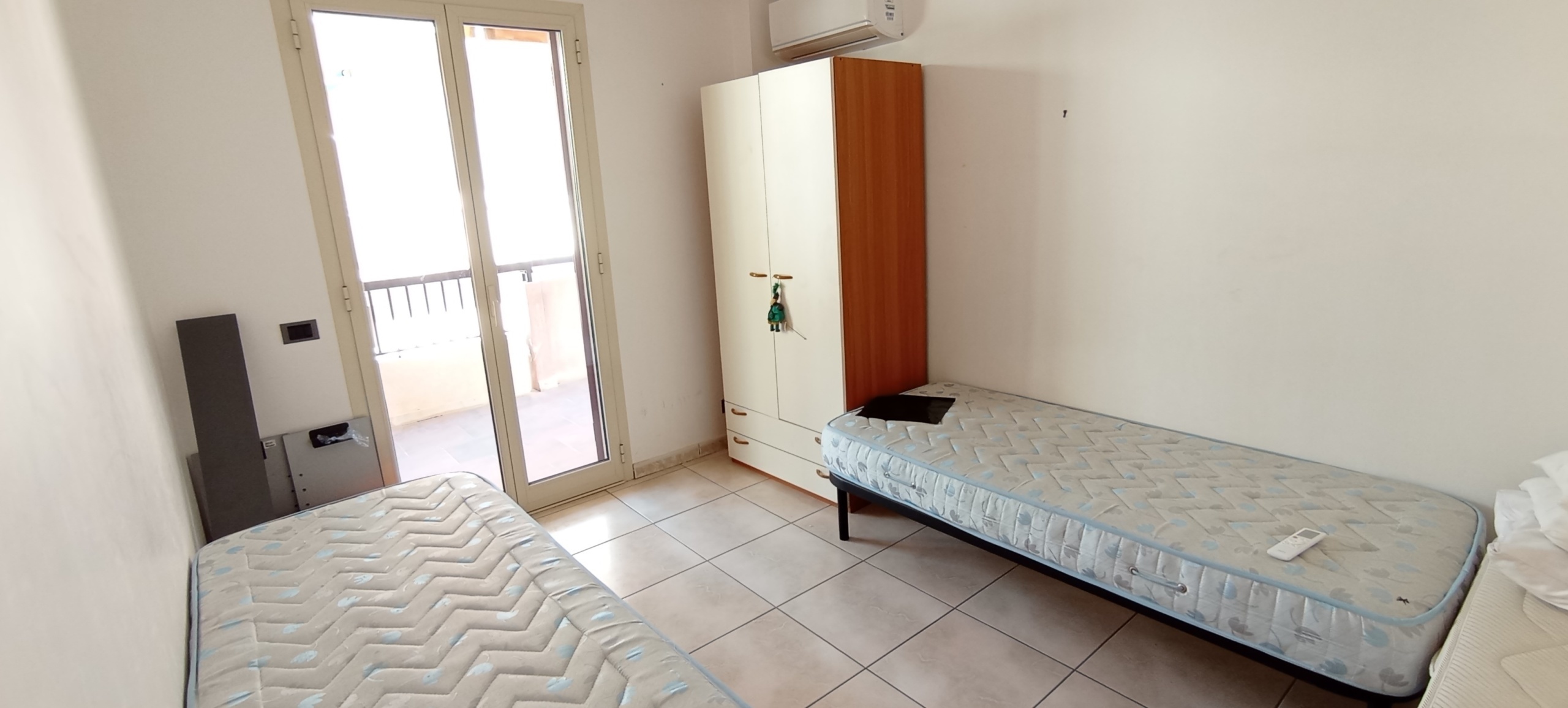 Immagine 12 di Trilocale in affitto  a Ragusa