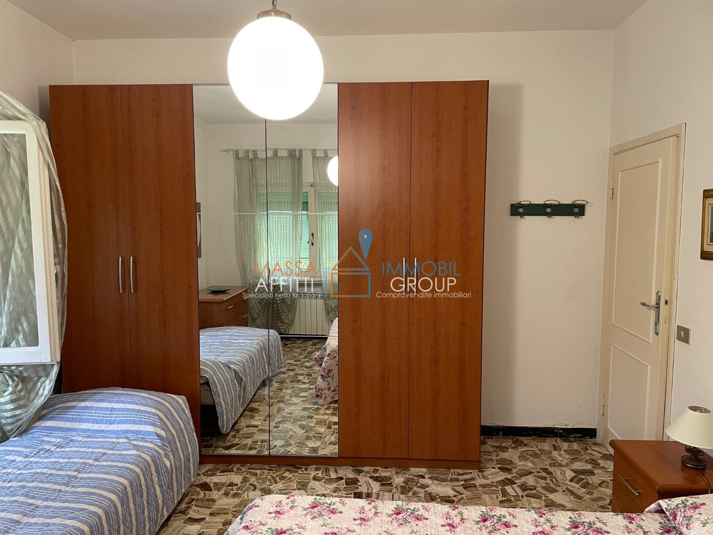 Immagine 19 di Porzione di casa in vendita  in Via Flli Cervi 106 a Forte Dei Marmi