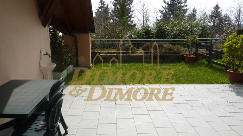 Immagine 3 di Appartamento in vendita  in Via Pian di Sole 15 a Premeno