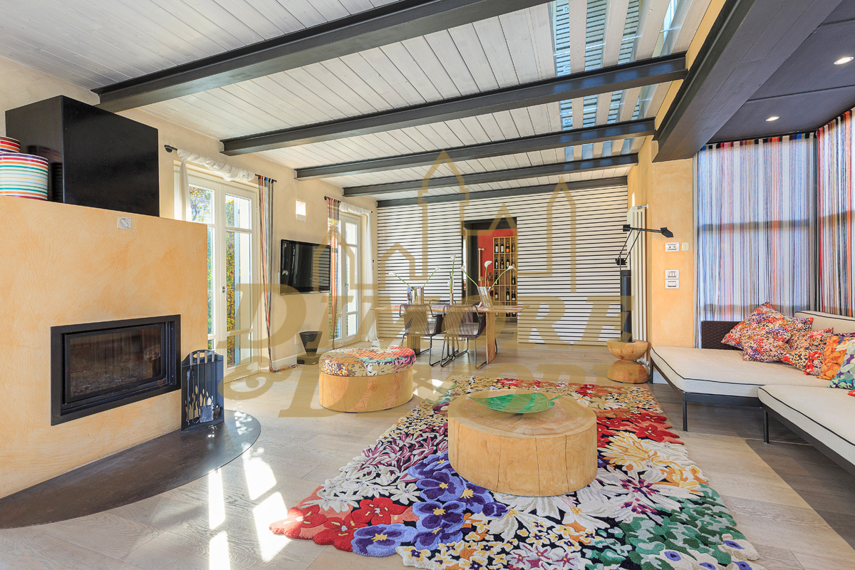 Immagine 24 di Villa in affitto  in SS33 del Sempione 14 a Arona