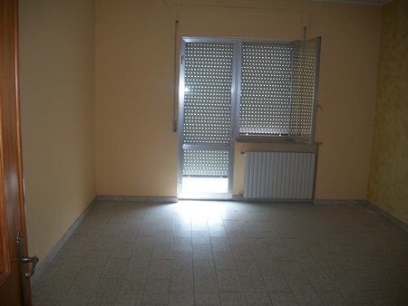 Immagine 17 di Trilocale in vendita  in VIA DEI MARSI a Castel Frentano