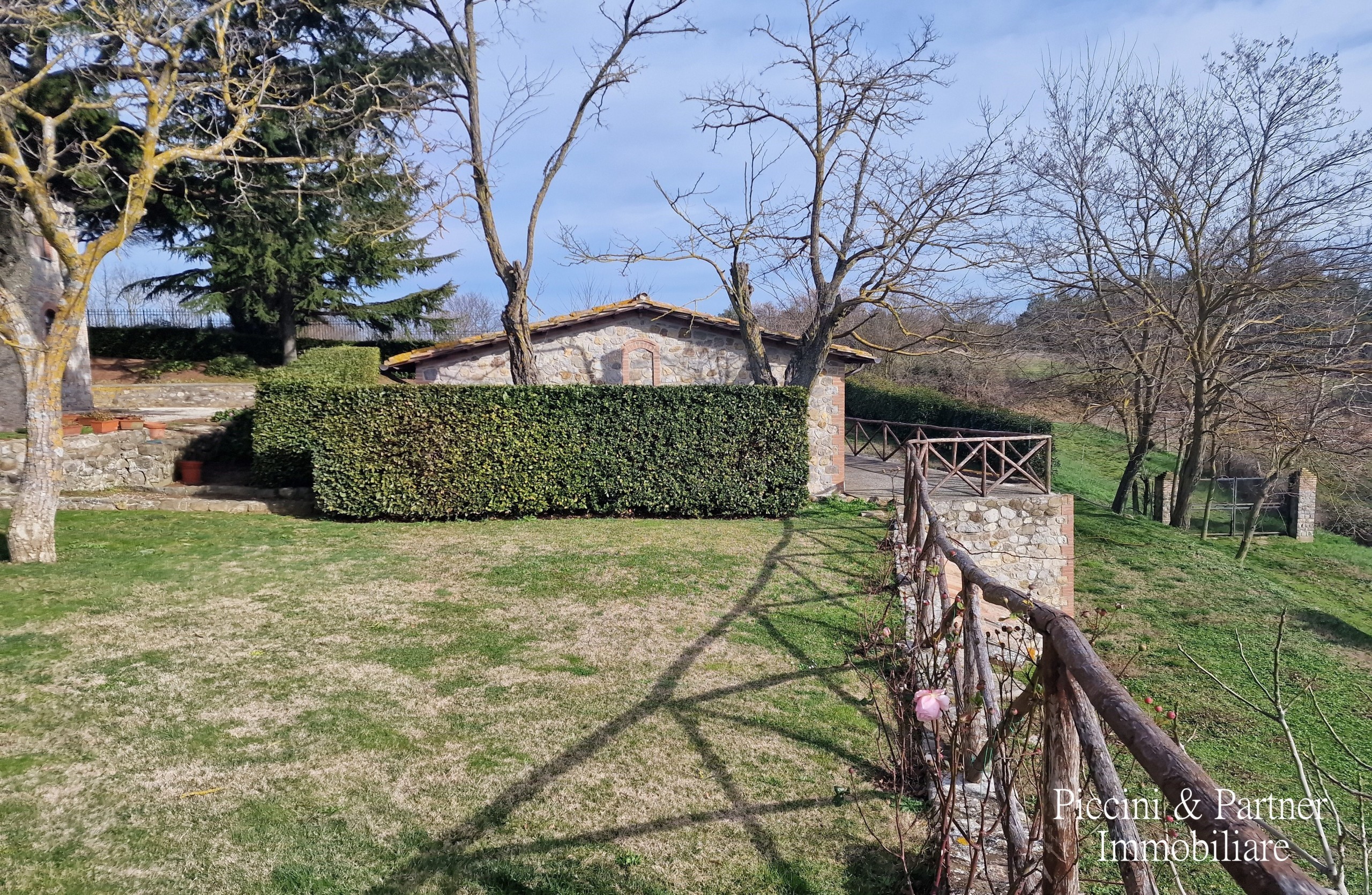 Immagine 64 di Rustico / casale in vendita  in Via del Conventaccio a Ficulle