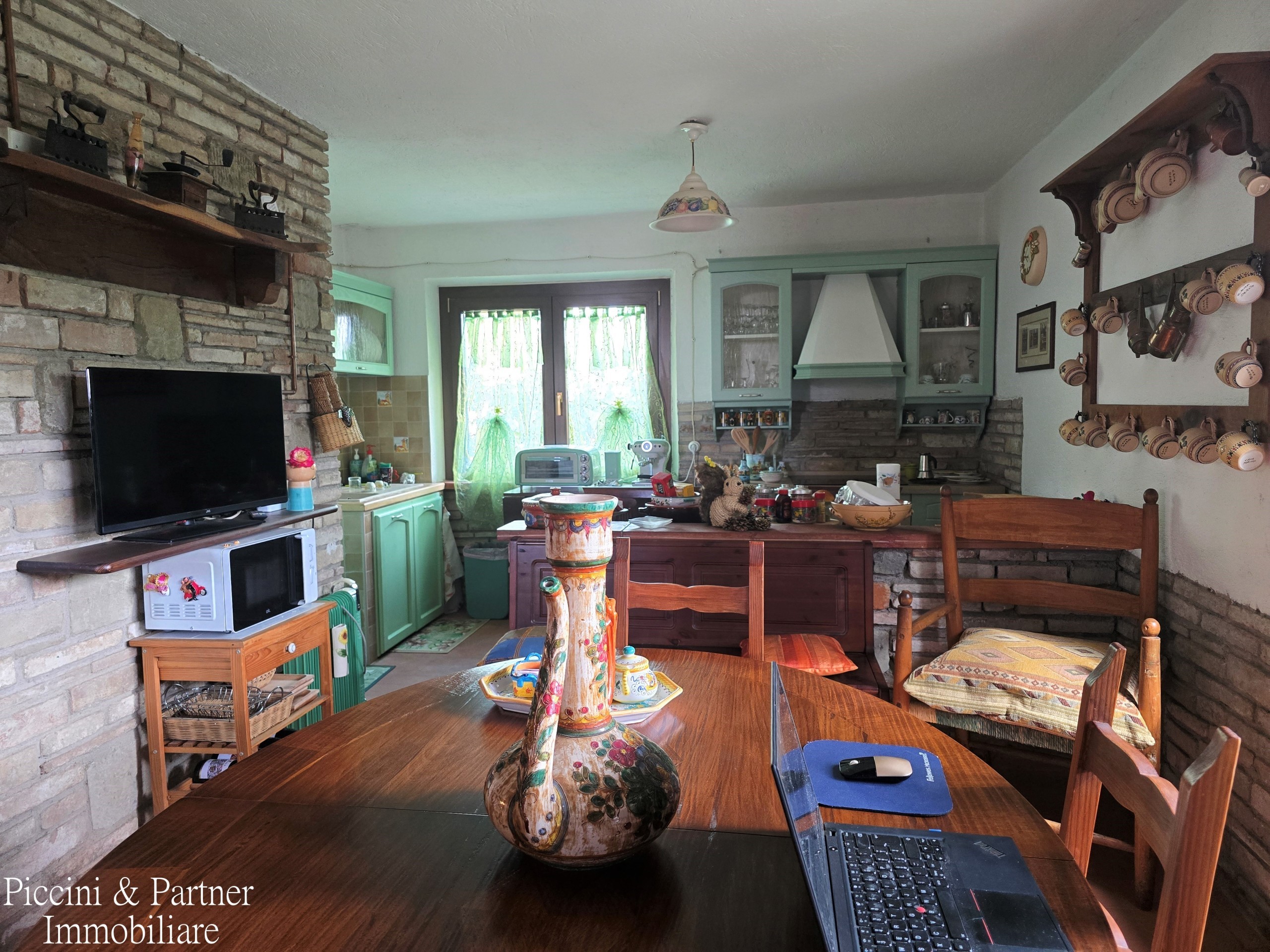 Immagine 16 di Villa in vendita  in Via IV Novembre 15 a Passignano Sul Trasimeno