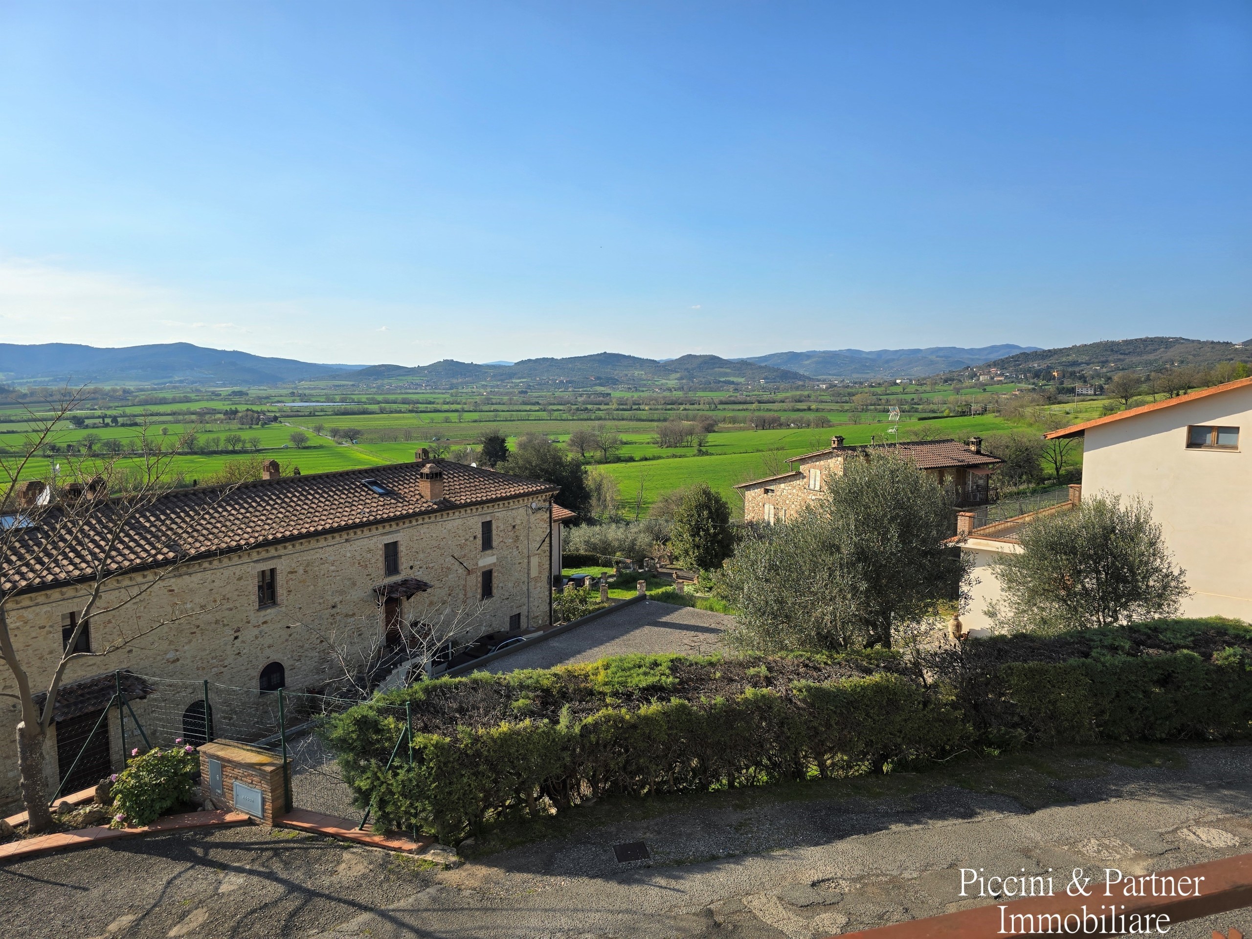 Immagine 11 di Pentalocale in vendita  in Via Aspromonte 6 a Corciano