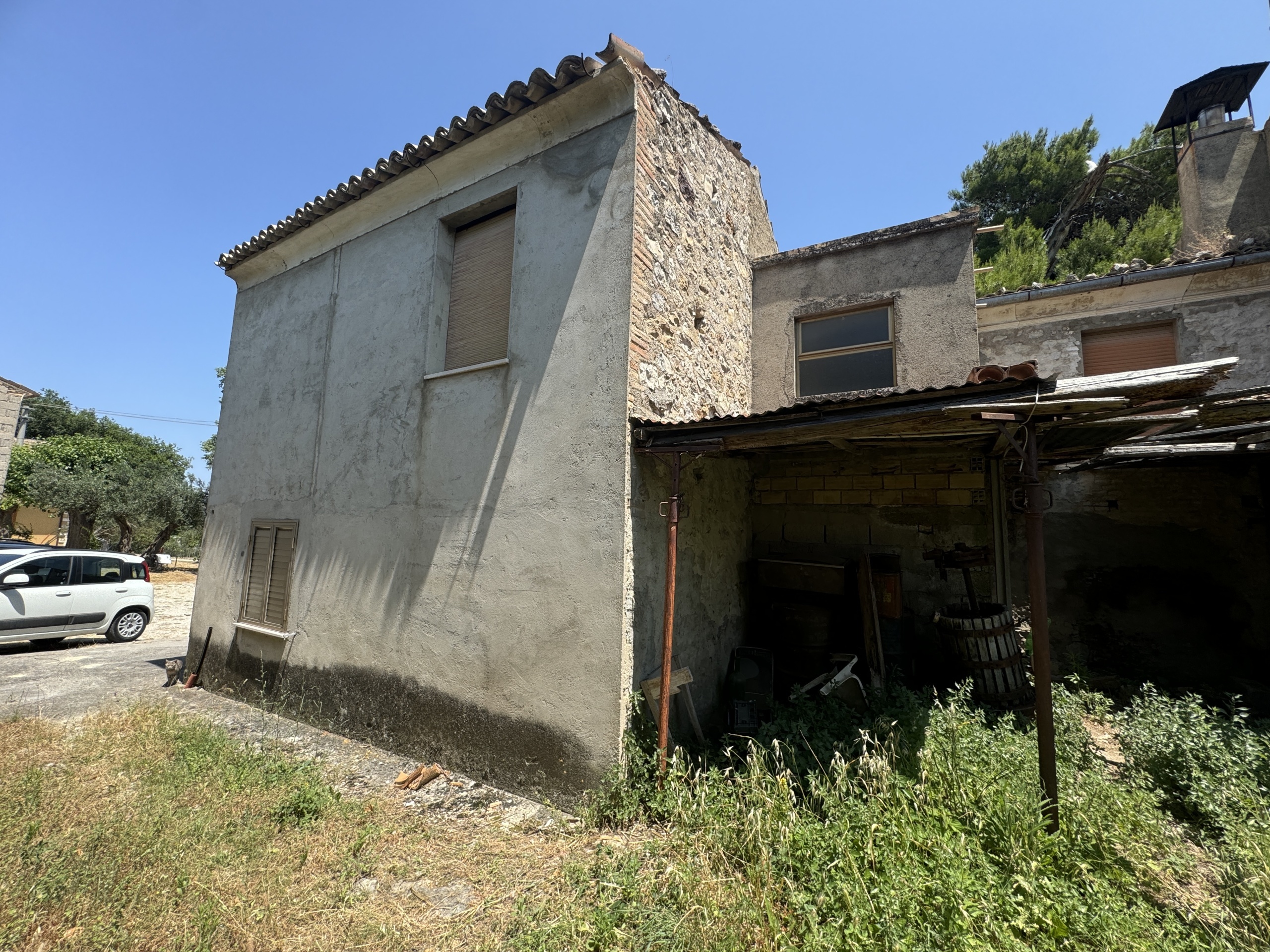 Immagine 53 di Casa semindipendente in vendita  in Roccascalegna a Roccascalegna