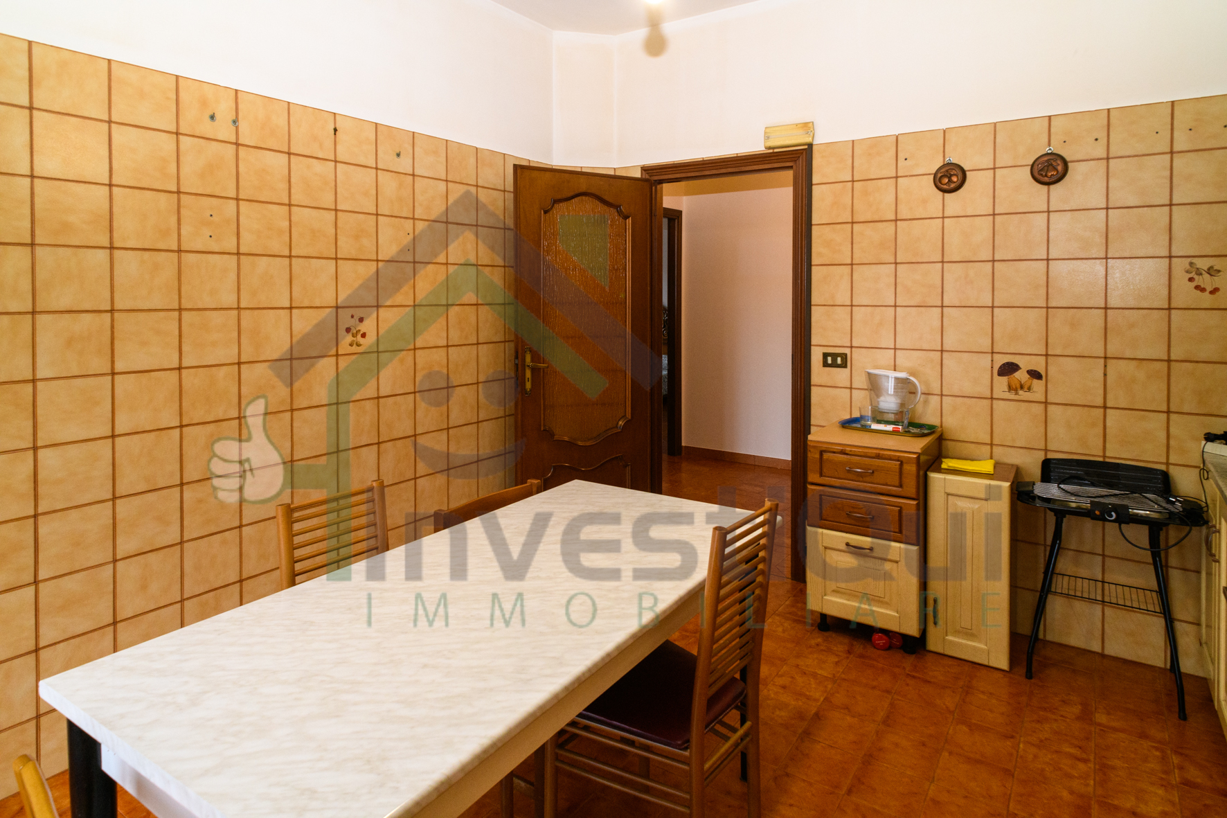 Immagine 10 di Quadrilocale in vendita  a Nole