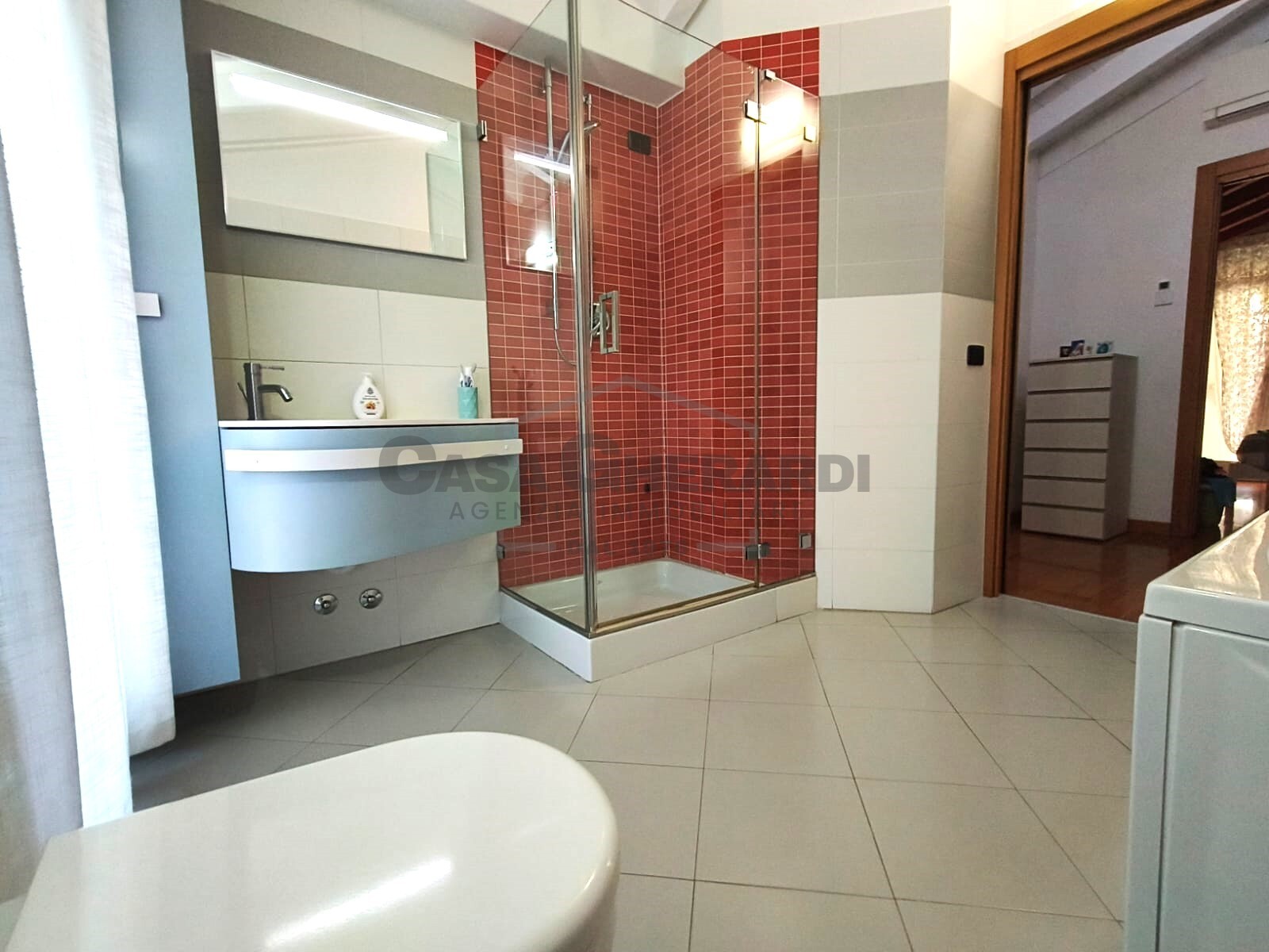 Immagine 27 di Bilocale in vendita  in Via G. Mazzini 1/b a Ponte San Pietro