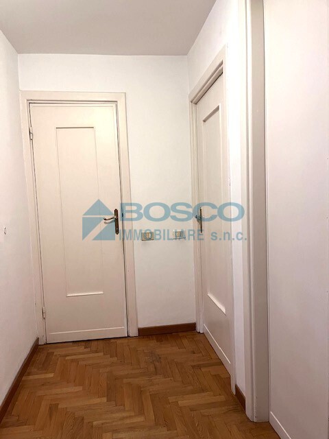 Immagine 20 di Pentalocale in vendita  in via Di Monale a La Spezia