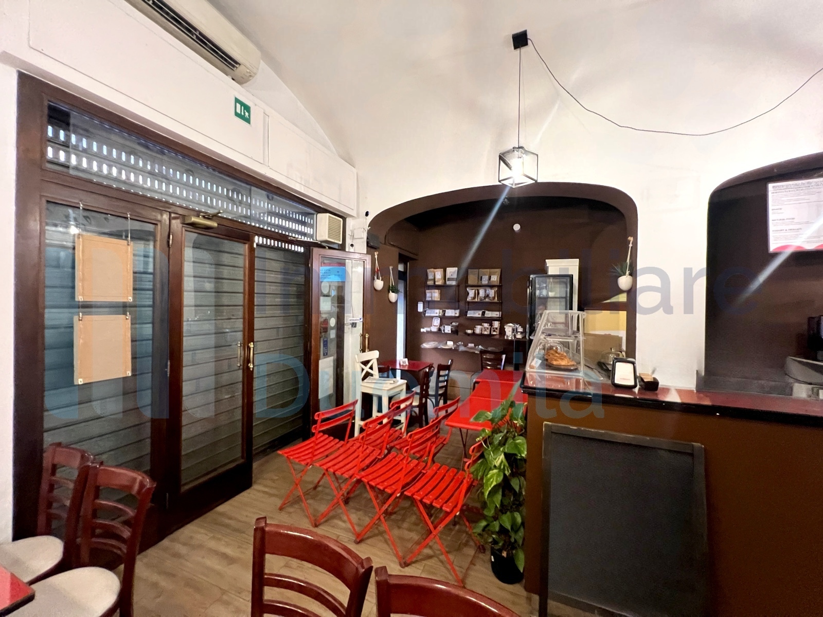 Immagine 8 di Bar / Ristorante in vendita  a Bologna