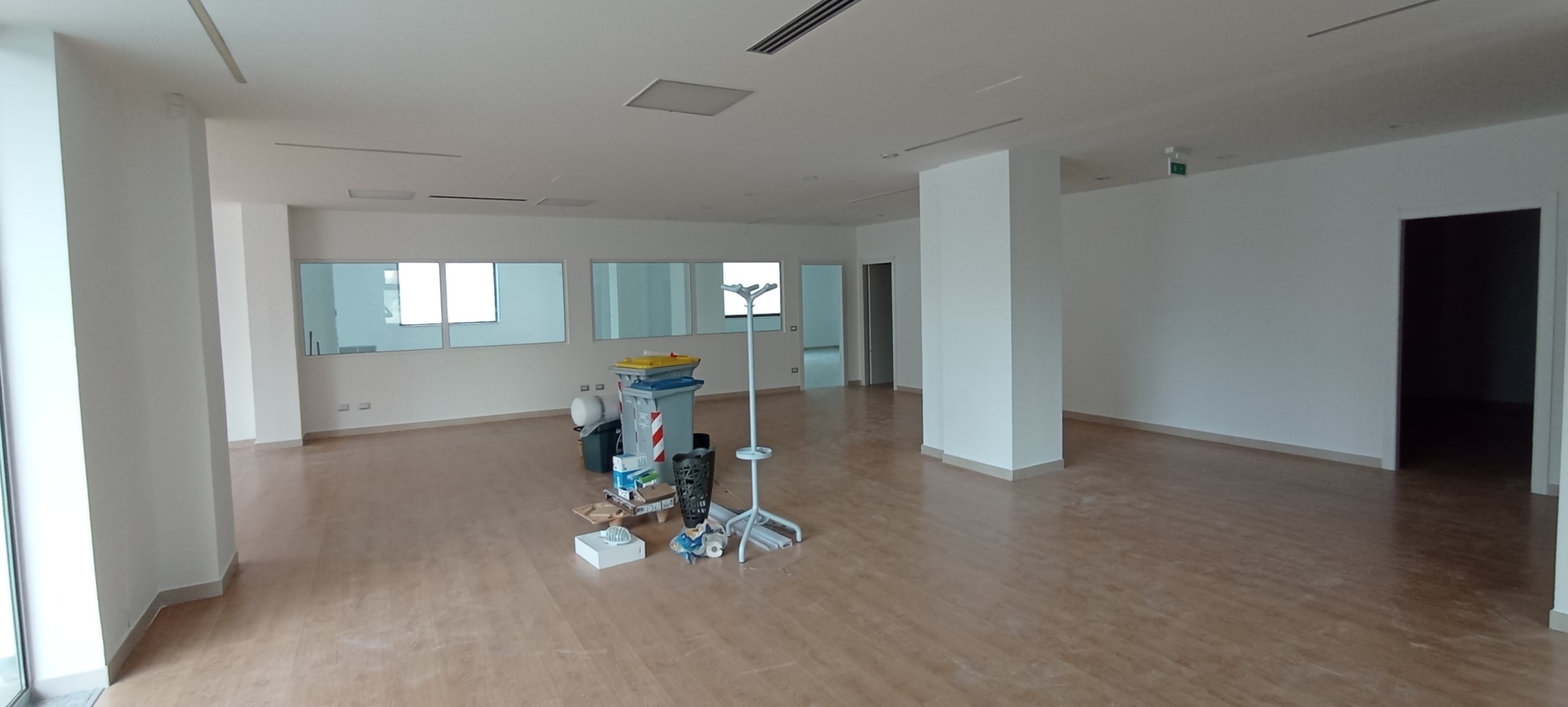 Immagine 7 di Locale commerciale in affitto  a Ragusa