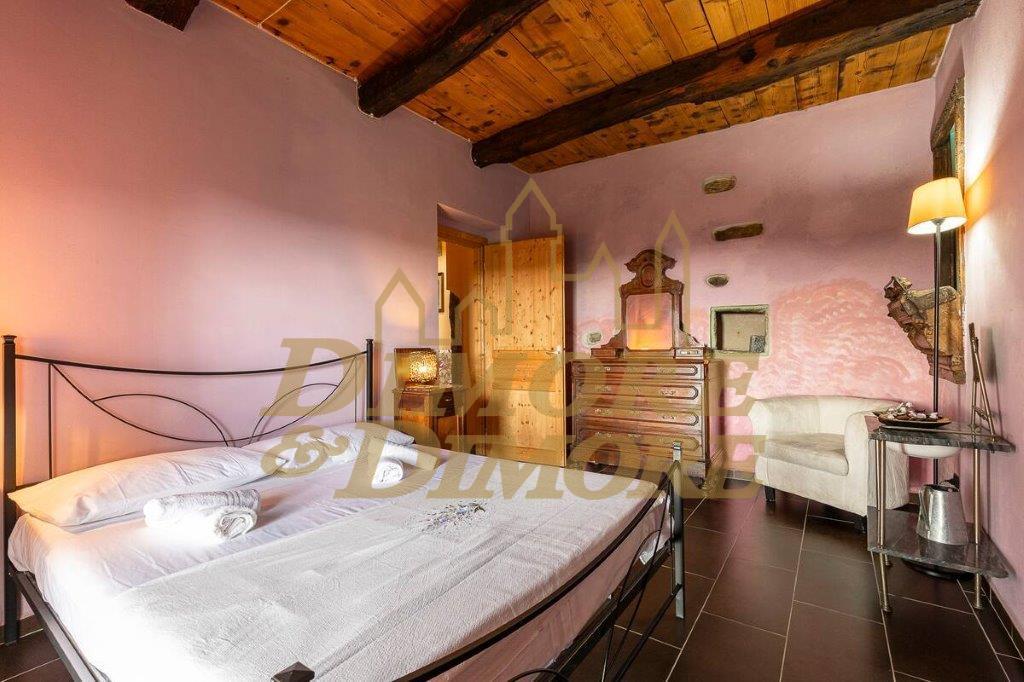 Immagine 38 di Bilocale in vendita  in Piazza Milano 8A a Colazza