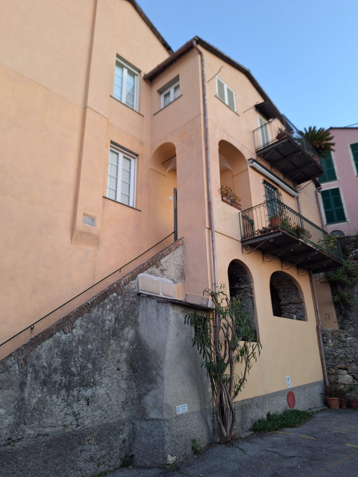 Immagine 9 di Trilocale in vendita  a Zoagli