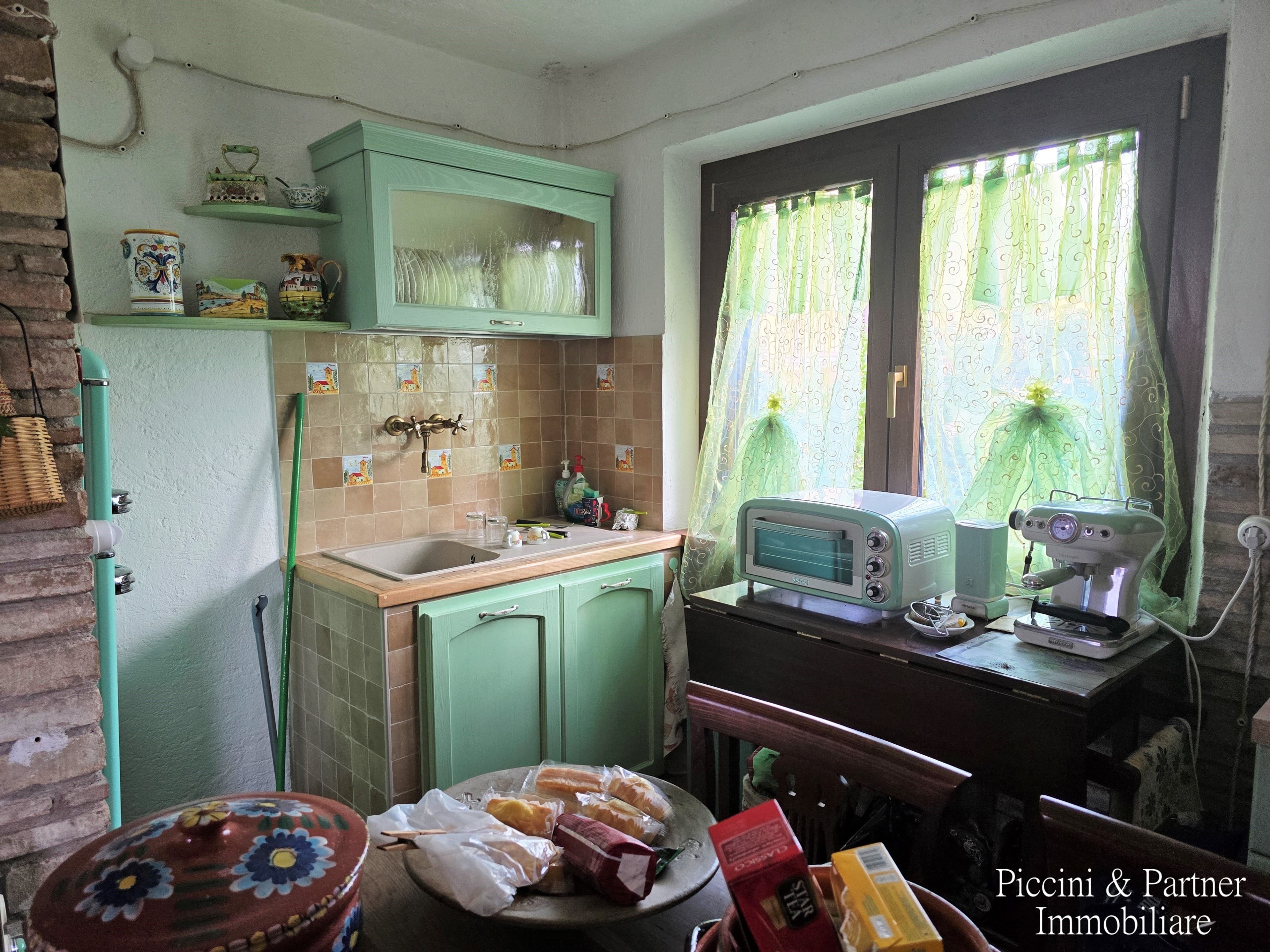 Immagine 19 di Villa in vendita  in Via IV Novembre 15 a Passignano Sul Trasimeno