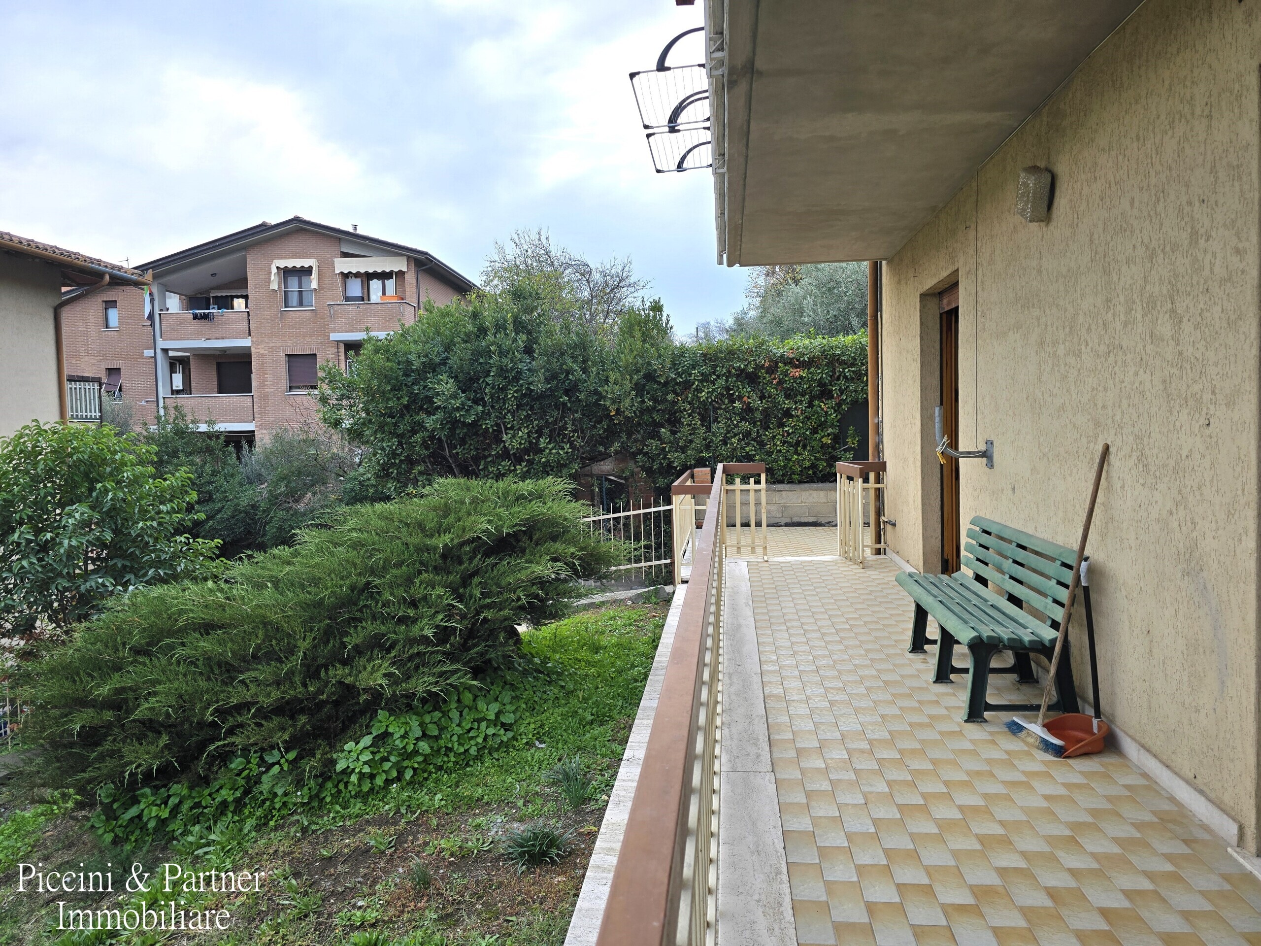 Immagine 14 di Quadrilocale in vendita  in Via Anton Maria Garbi 2 a Tuoro Sul Trasimeno