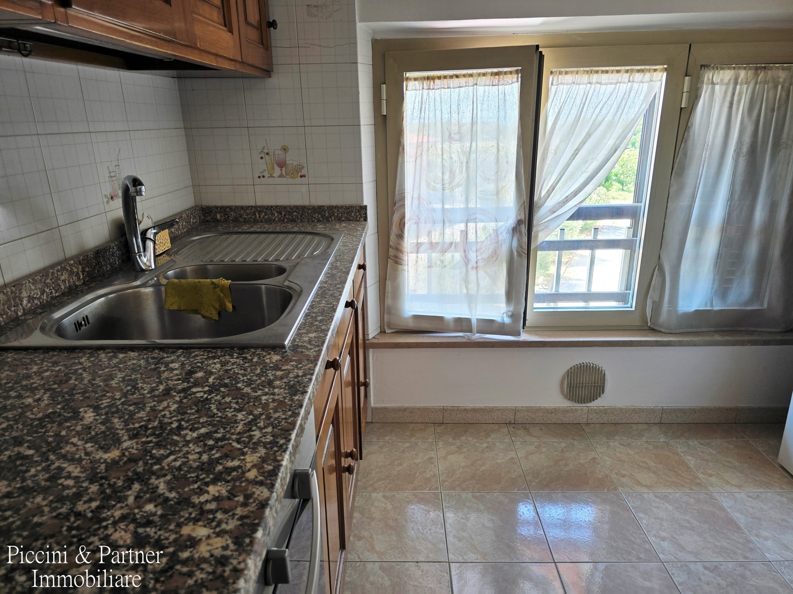 Immagine 10 di Appartamento in vendita  in Via della Sapienza a Magione