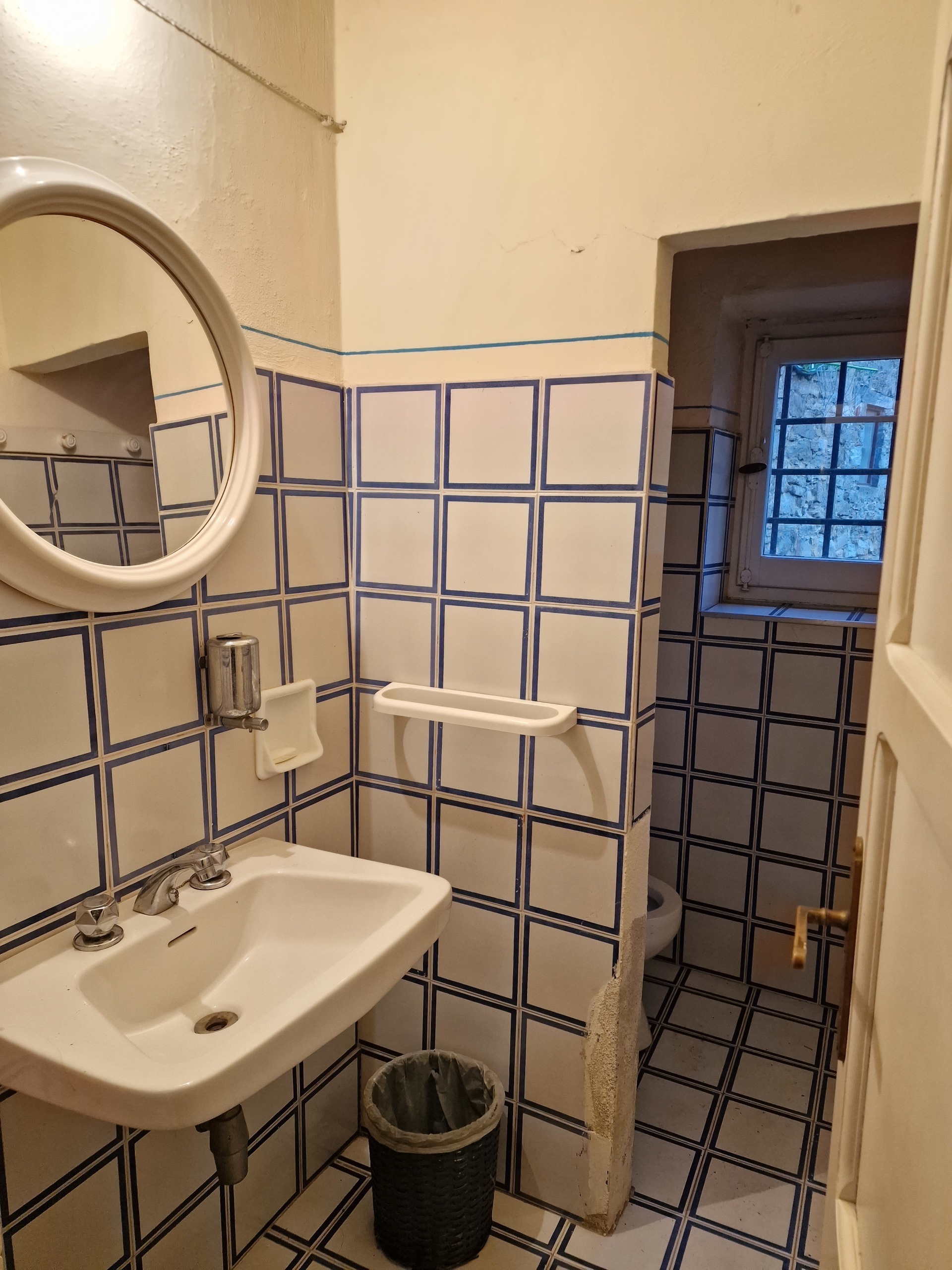 Immagine 38 di Porzione di casa in vendita  in Castello di Greppolischieto a Piegaro