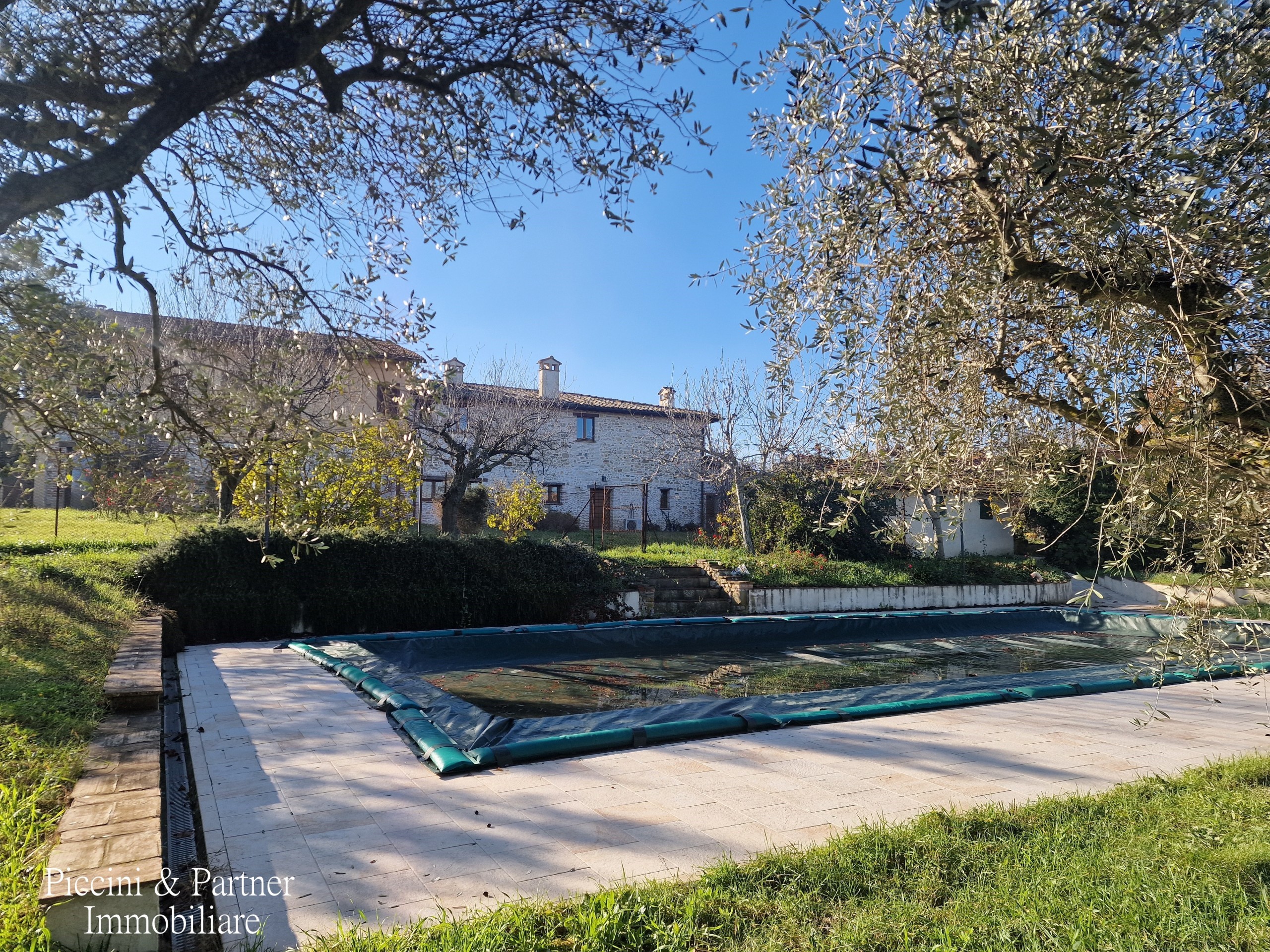 Immagine 7 di Rustico / casale in vendita  in Località San Lorenzo a Castel Ritaldi