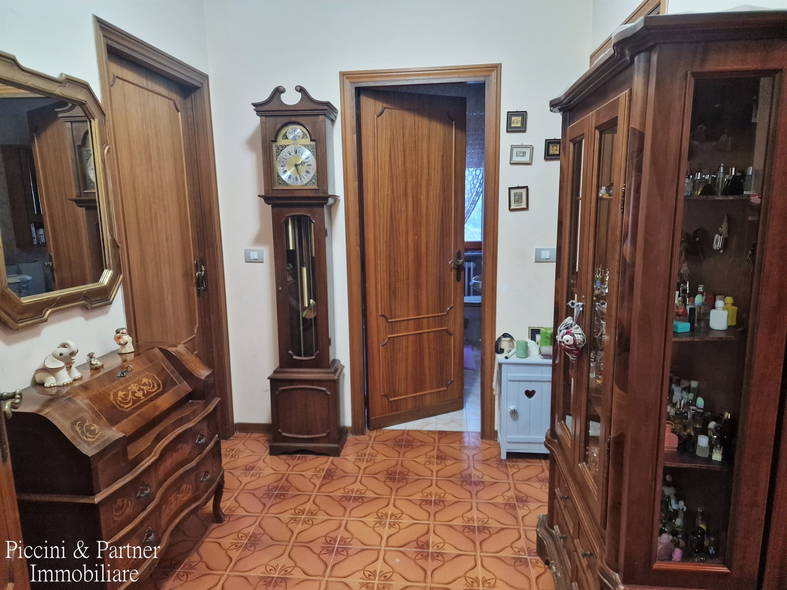 Immagine 24 di Pentalocale in vendita  in Strada Ponte Rio Ponte Pattoli a Perugia