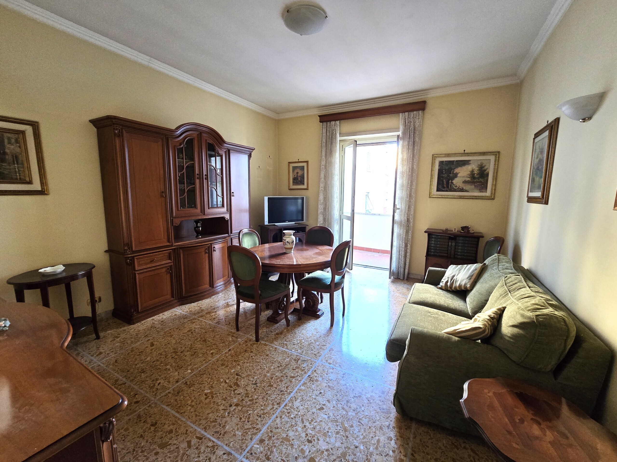 Immagine 7 di Bilocale in vendita  in Via Val Savio 8 a Roma