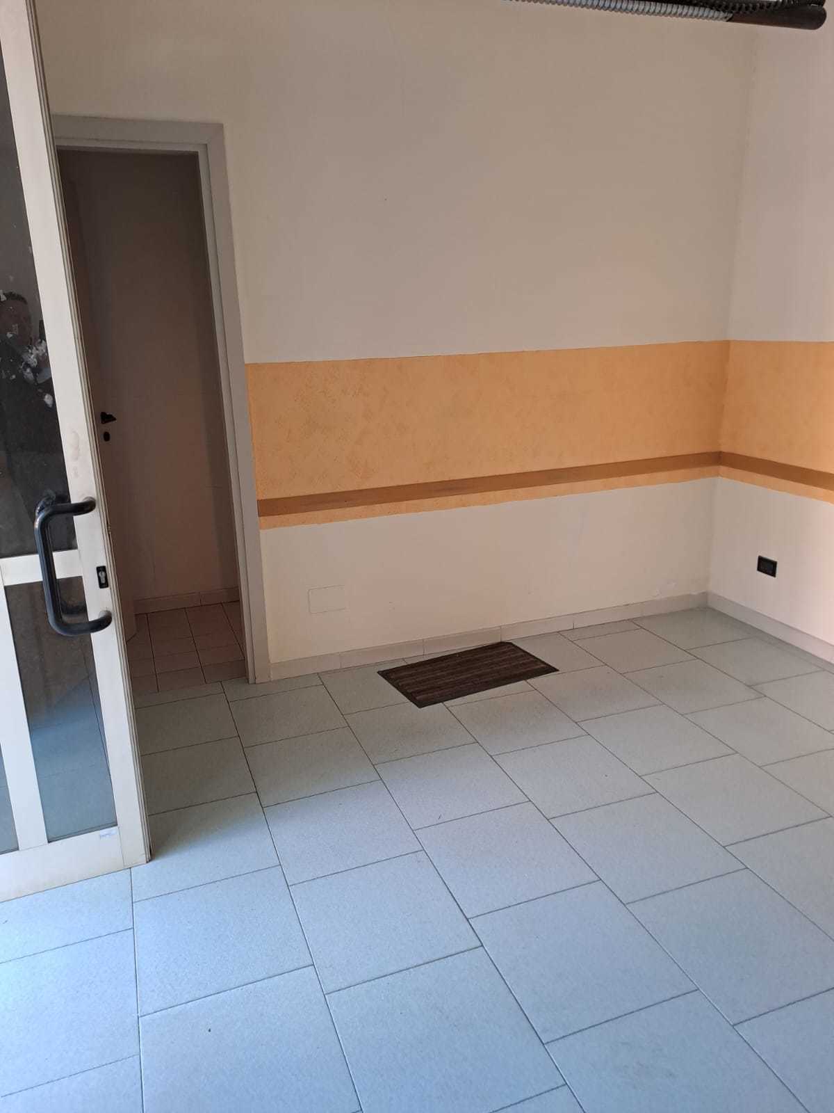 Immagine 3 di Quadrilocale in vendita  a Pescara