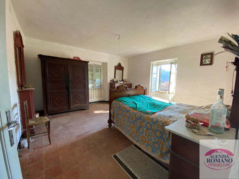 Immagine 16 di Casa bifamiliare in vendita  a Ponzone