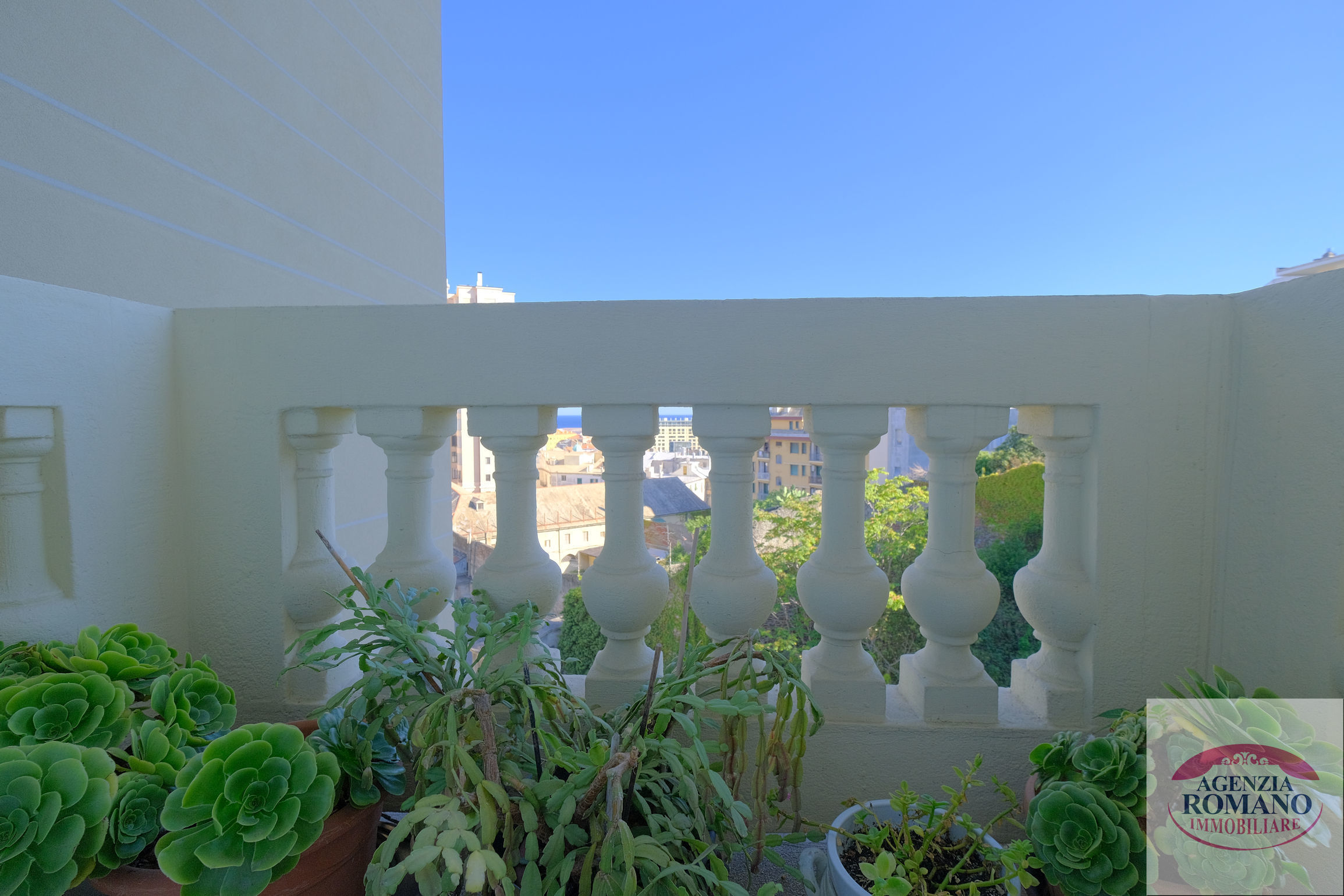 Immagine 21 di Appartamento in vendita  in Via Famagosta 1 a Savona