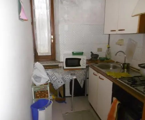 Immagine 3 di Pentalocale in vendita  in Frazione Ponzone 55 a Valdilana