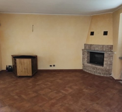 Immagine 9 di Casa trifamiliare in vendita  in Via Castelceriolo 1 a Alessandria