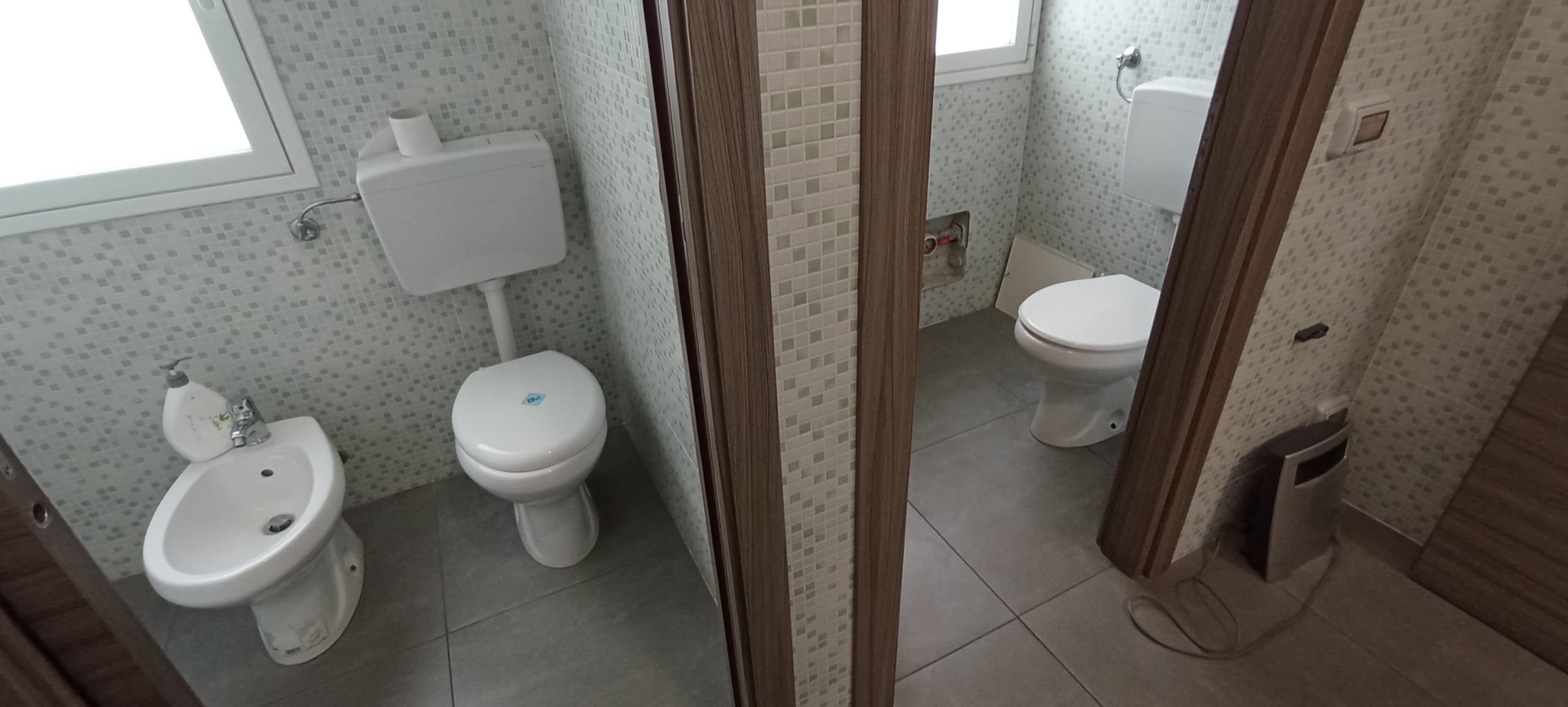 Immagine 13 di Ufficio in affitto  a Ragusa