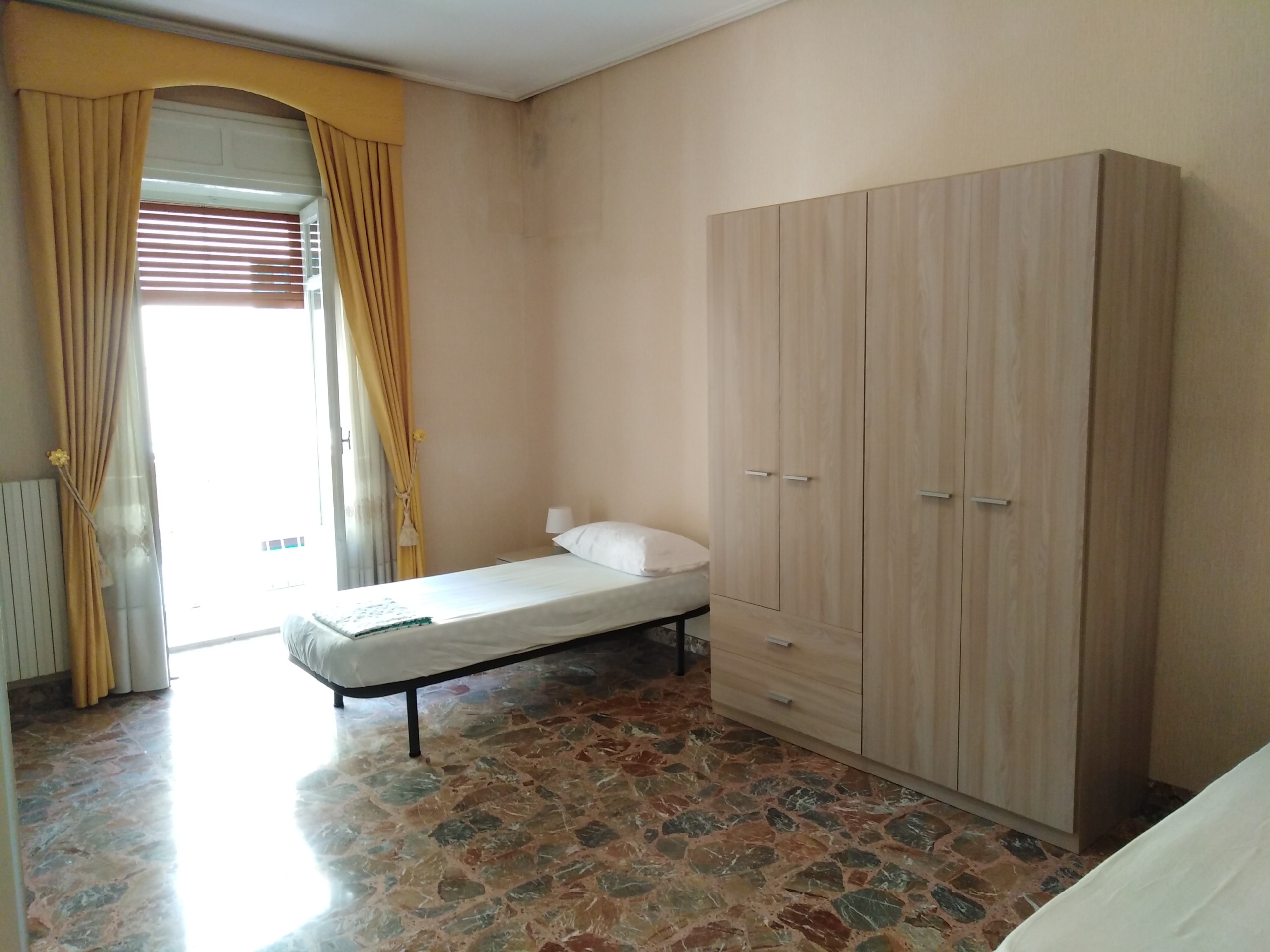 Immagine 9 di Casa indipendente in vendita  a Ragusa