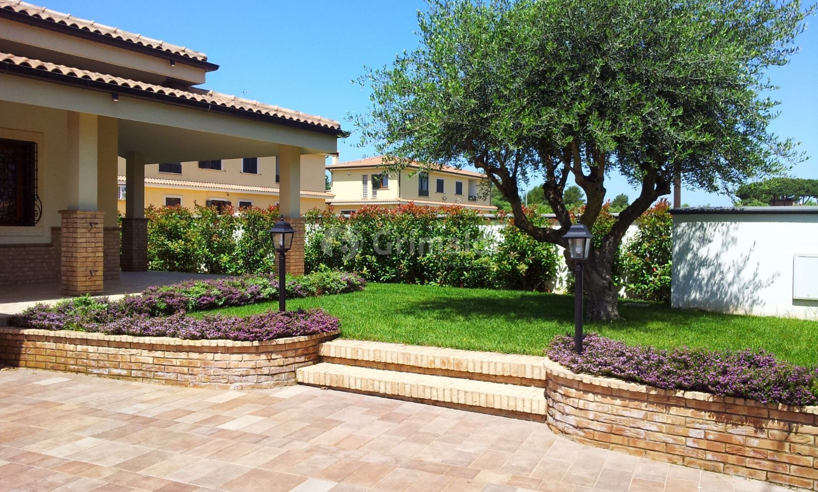 Immagine 13 di Casa bifamiliare in vendita  in Via Aurora 22 a Anzio