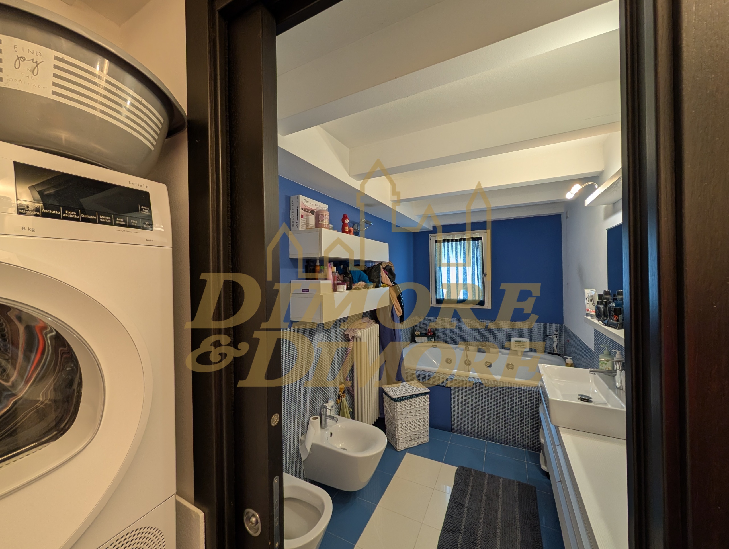 Immagine 10 di Trilocale in vendita  in Via Guglielmazzi 83 a Verbania