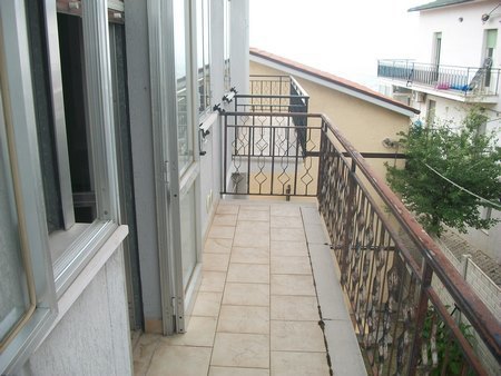 Immagine 15 di Trilocale in vendita  in VIA DEI MARSI a Castel Frentano