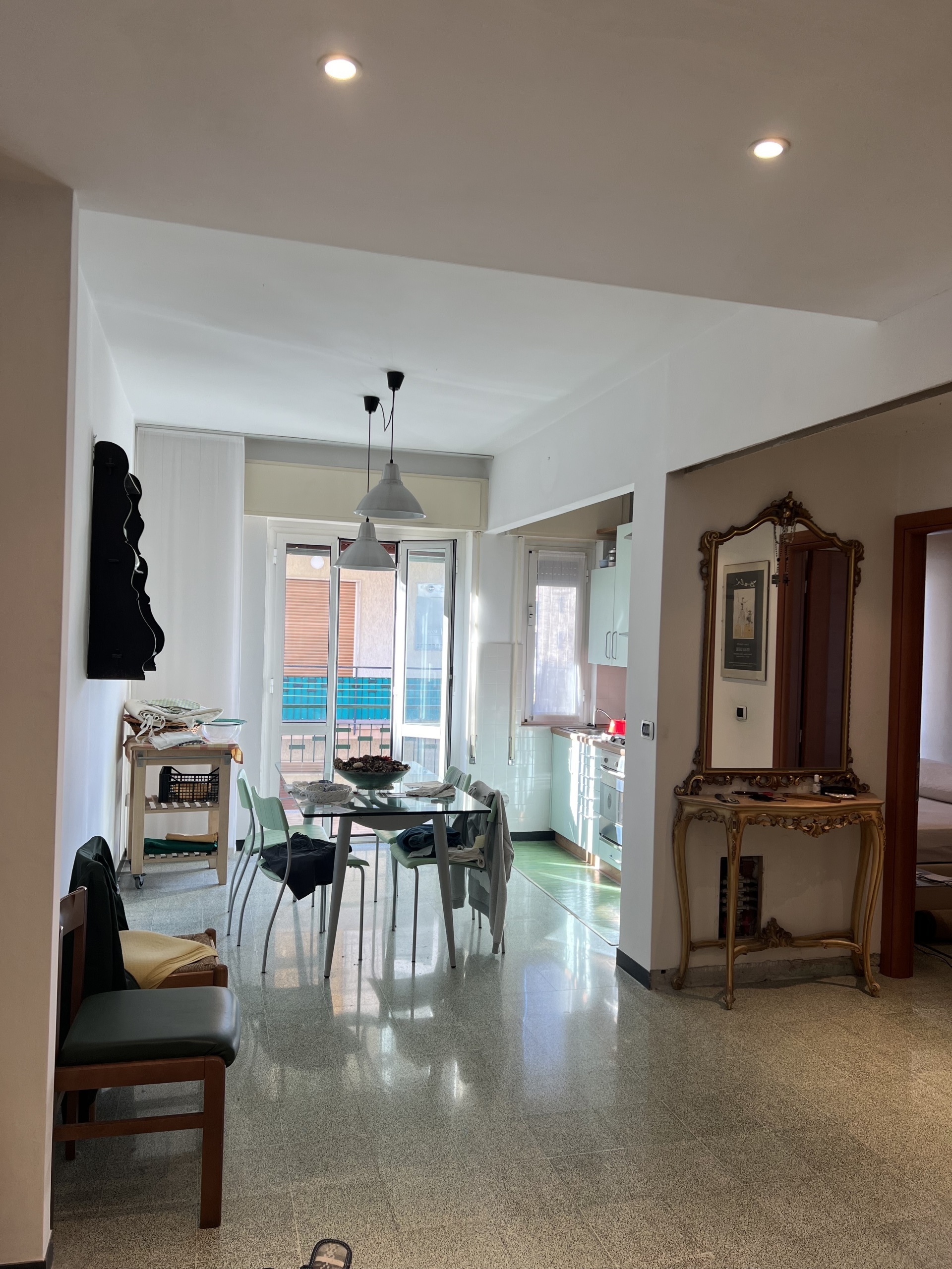 Immagine 4 di Trilocale in vendita  in Via IV Novembre a Borgio Verezzi