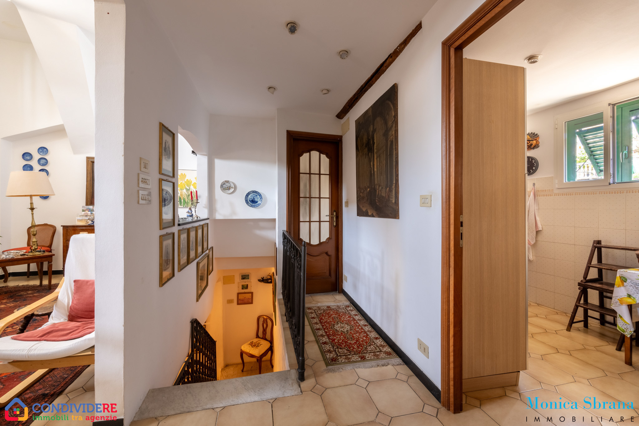 Immagine 12 di Attico in vendita  in Passo Stefano Sanguineti 11 a Genova