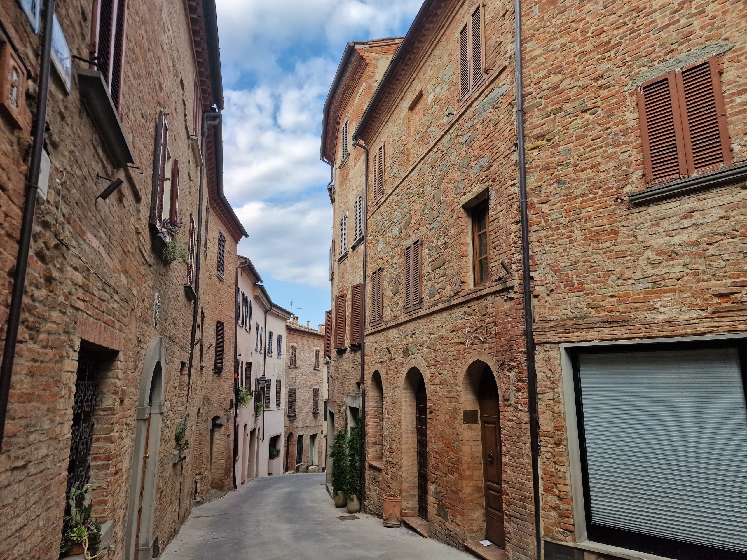 Immagine 3 di Trilocale in vendita  in Via Camillo Benso Conte di Cavour 73 a Torrita Di Siena
