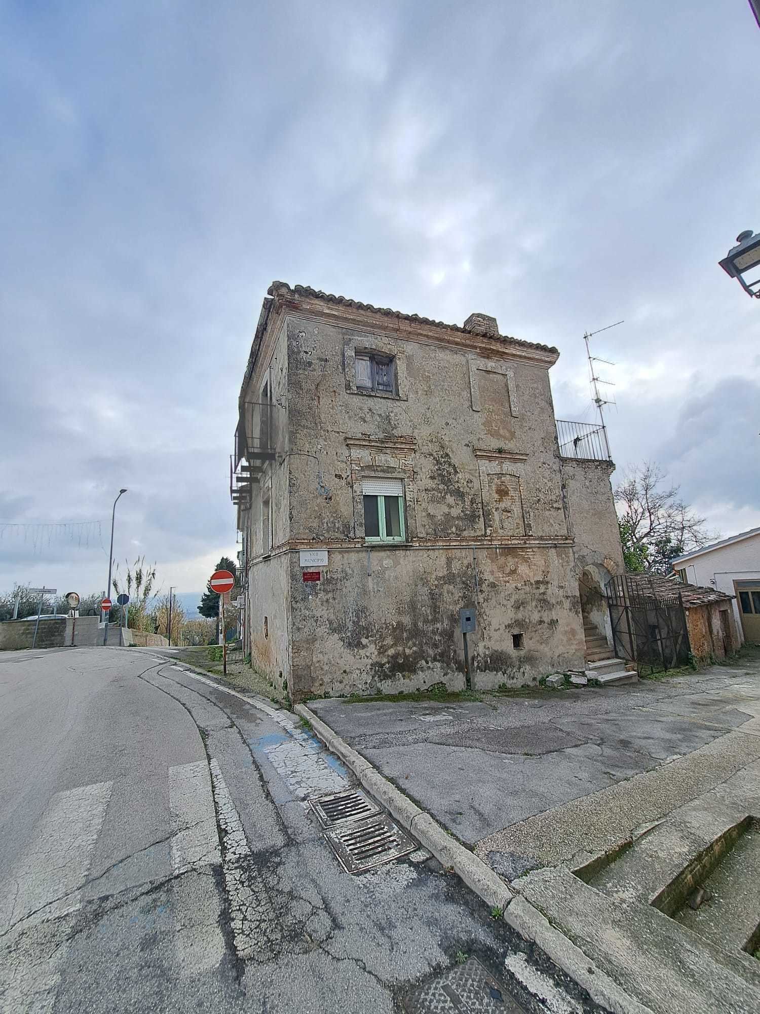 Immagine 4 di Terratetto in vendita  in Vico Municipio 1 a Santa Maria Imbaro