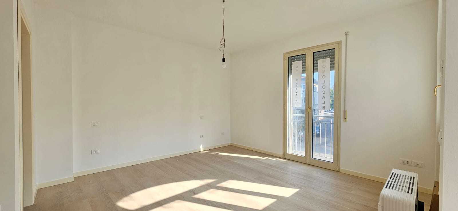 Immagine 5 di Monolocale in vendita  a Montirone