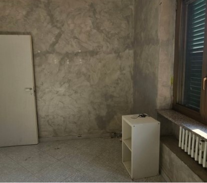 Immagine 6 di Pentalocale in vendita  in Via dei Frassini 3 a Torino