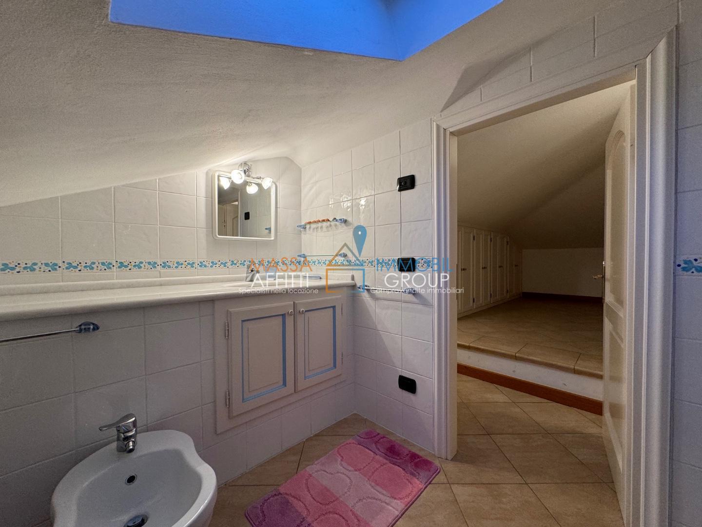 Immagine 20 di Casa bifamiliare in affitto  in via Rosseti e Bandini 23 a Forte Dei Marmi