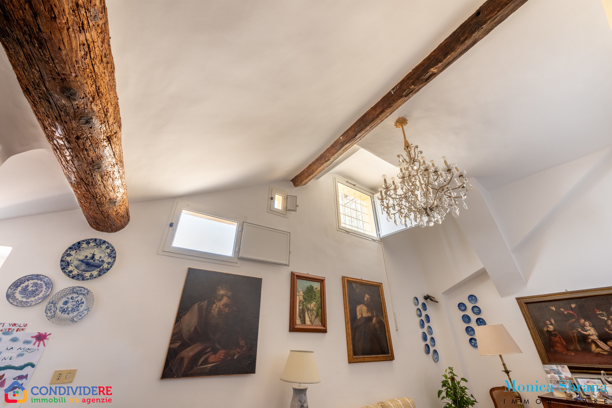 Immagine 15 di Attico in vendita  in Passo Stefano Sanguineti 11 a Genova