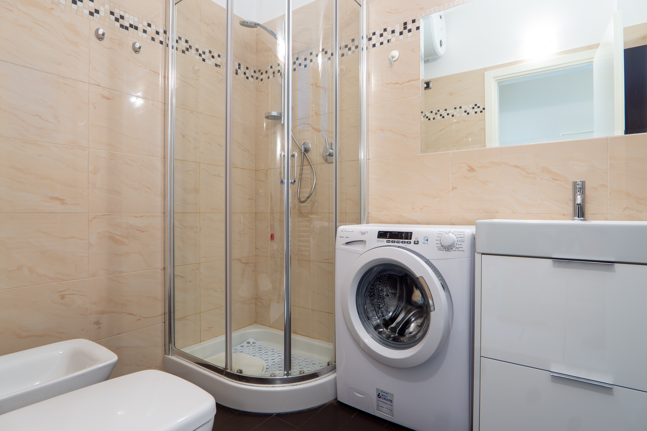 Immagine 8 di Bilocale in affitto  in Via Roma 48 a Alassio