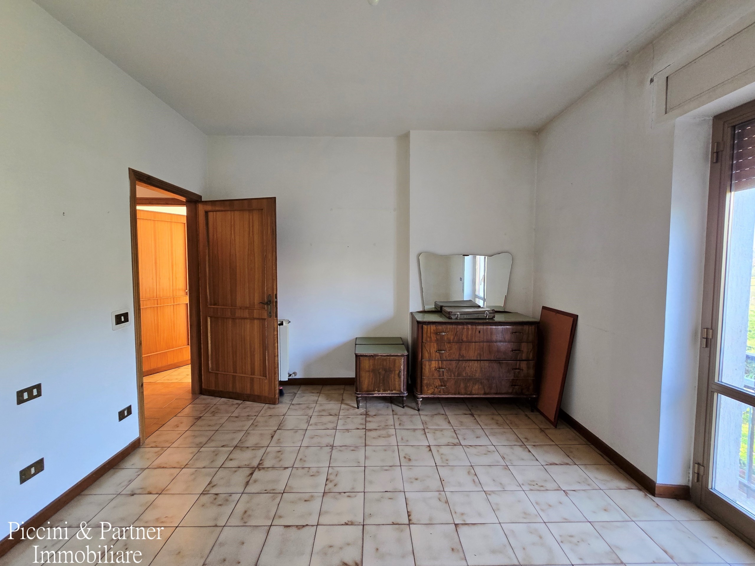 Immagine 33 di Pentalocale in vendita  in Via Aspromonte 6 a Corciano